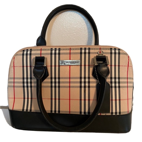 Burberry Handbags - Authentic Burberry shoulder bag haymarket blue label